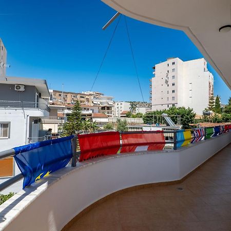 Hoteleks Inn & Suites Sarande Bagian luar foto